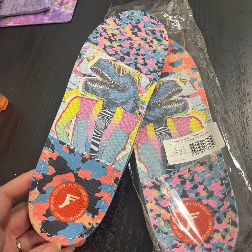 Colorful Dinosaur Graphic Insoles - Multicolor